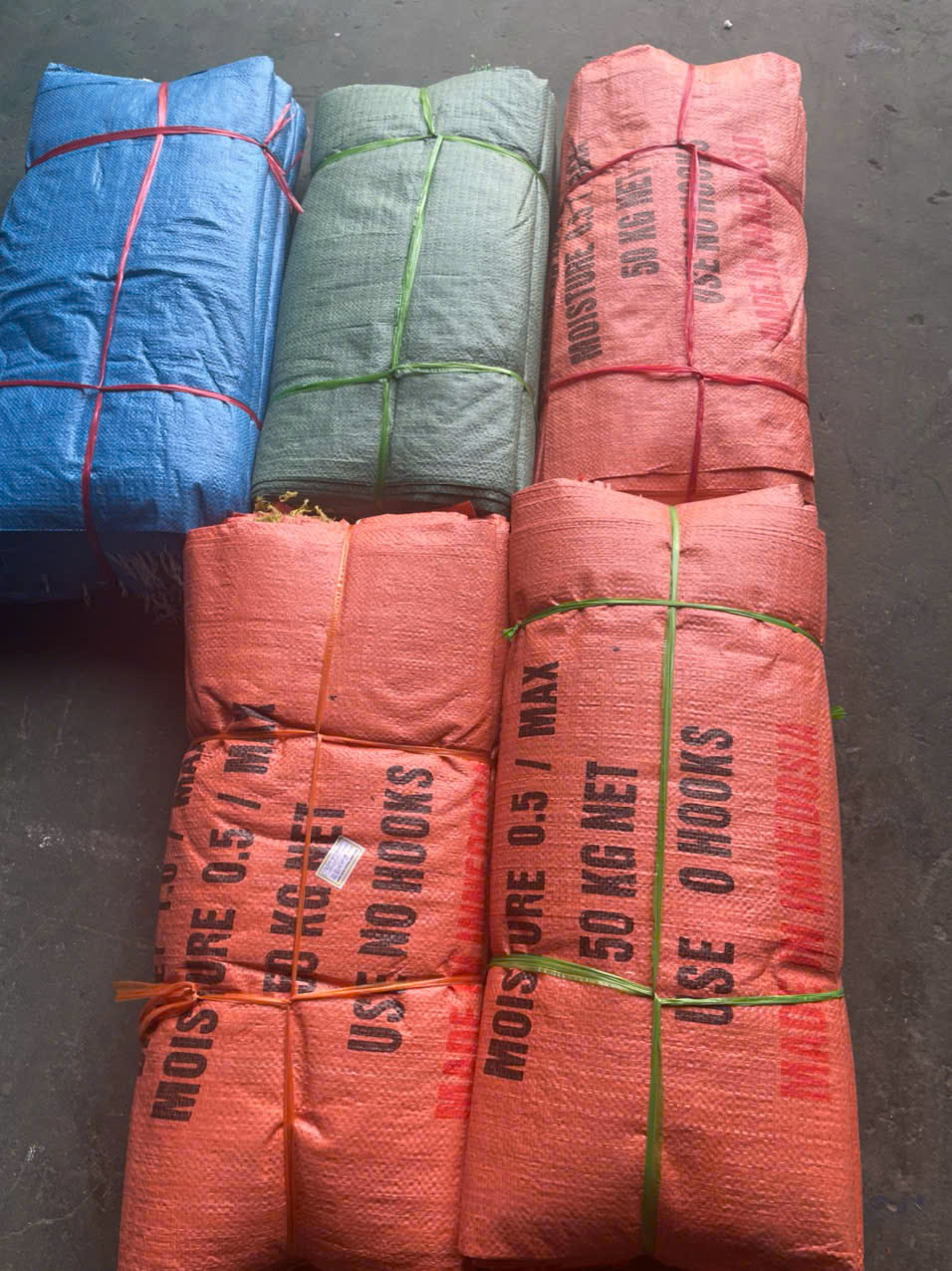 Bao tải dứa giá sỉ màu Ure, xanh dương và xanh cốm